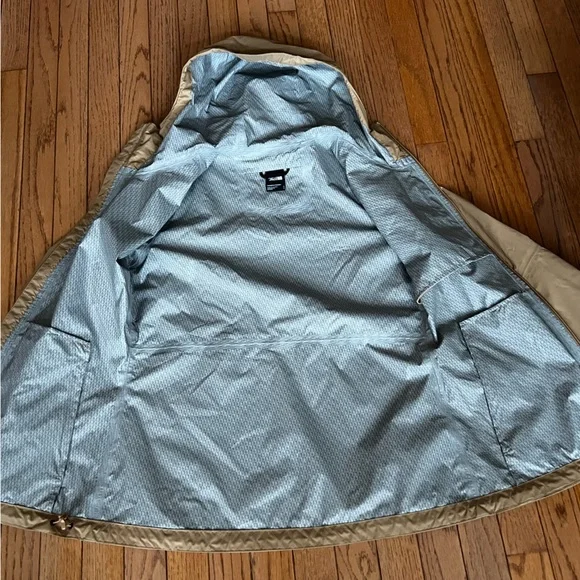 The North Face Women's Alta Vista Rain Jacket in Almond Butter - Size S - Picture 6 of 14